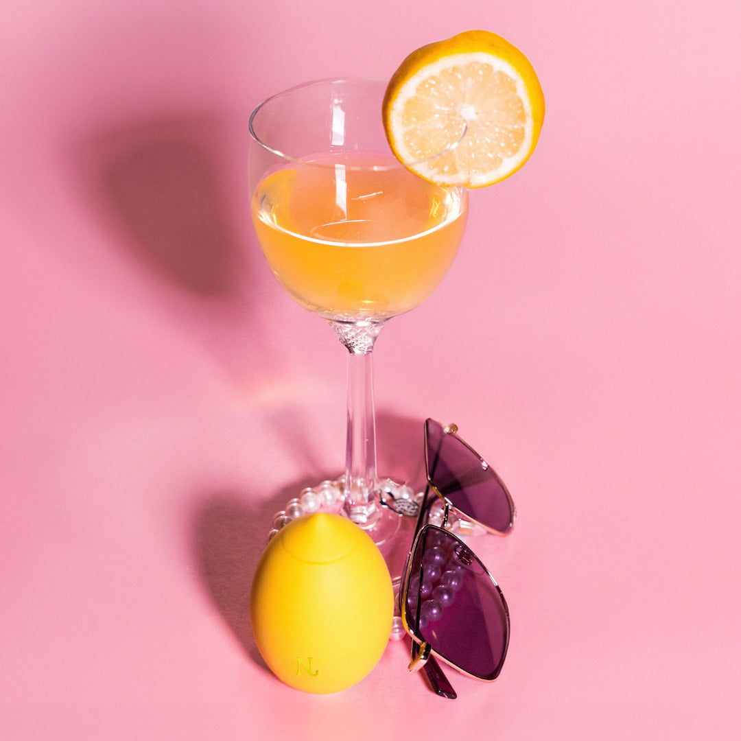 Lemon clitoral vibrator charging